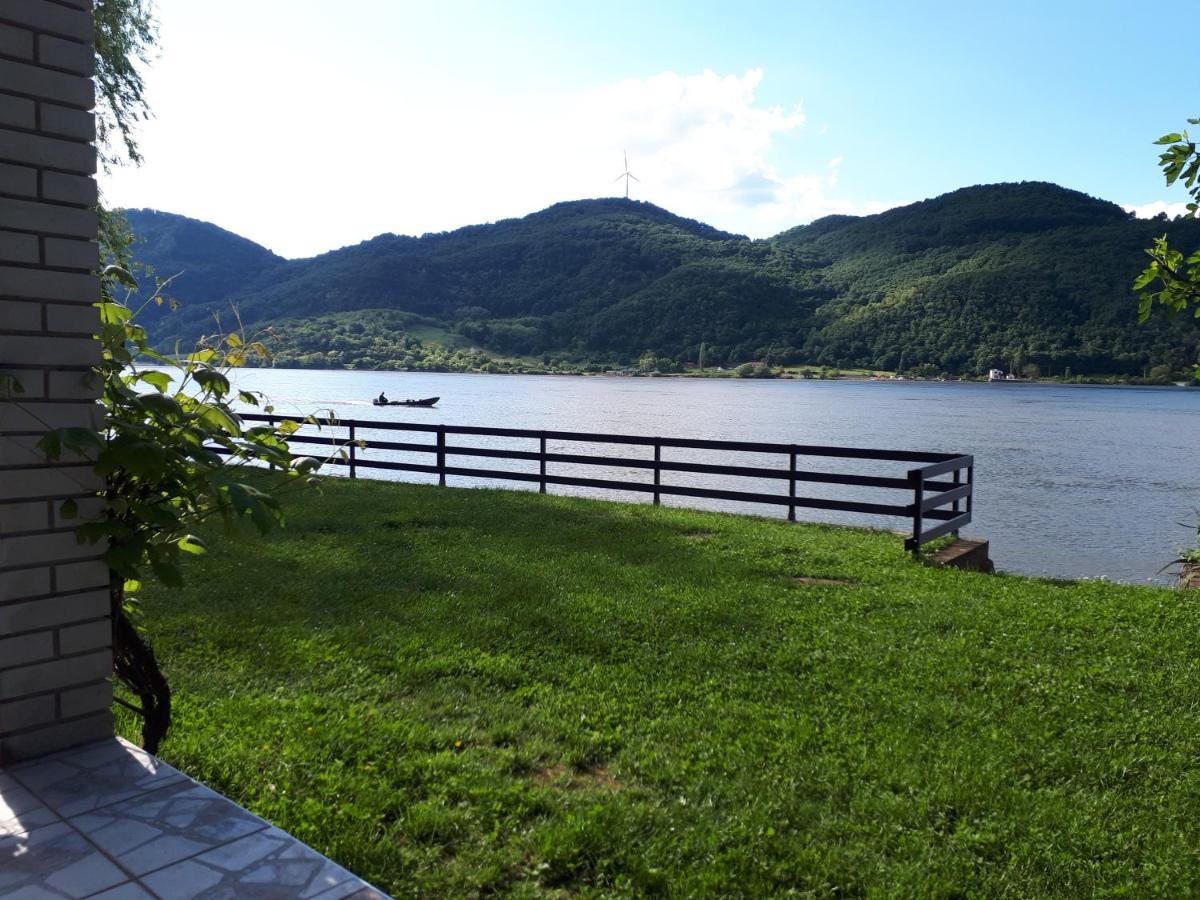 Dedin Raj Villa Golubac Exteriör bild