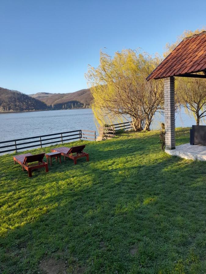 Dedin Raj Villa Golubac Exteriör bild
